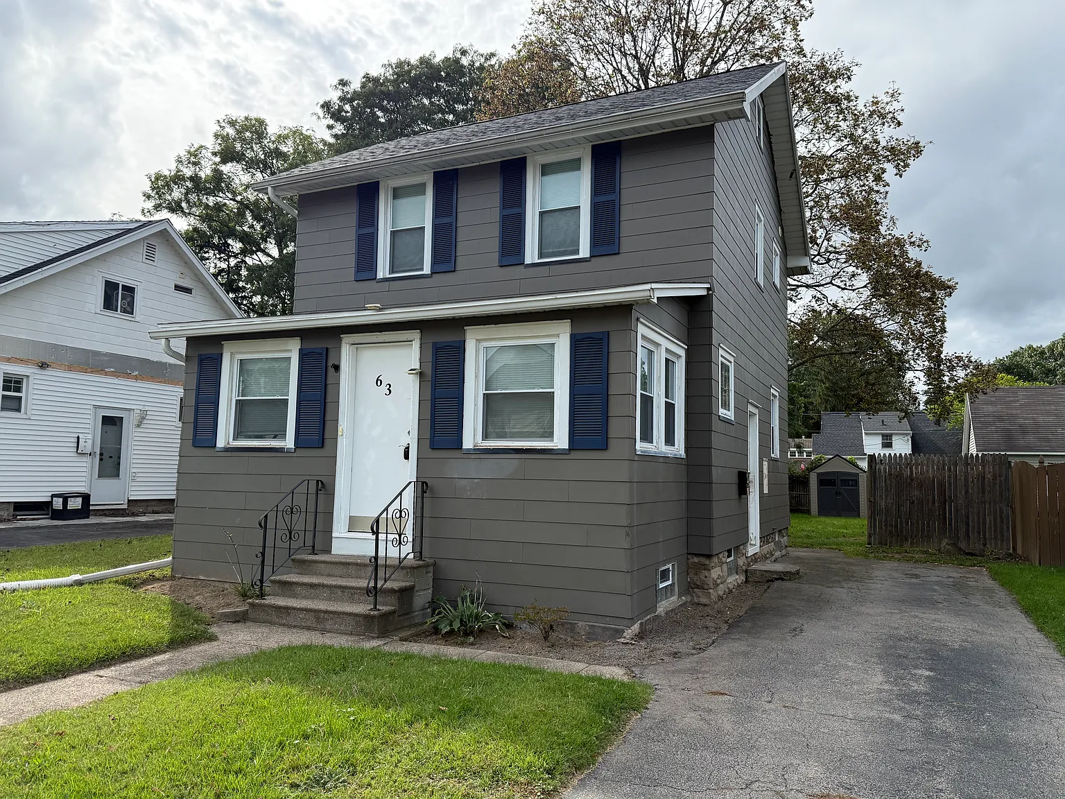 2 bed, 1050 sqft, $1,575 — Photo 2