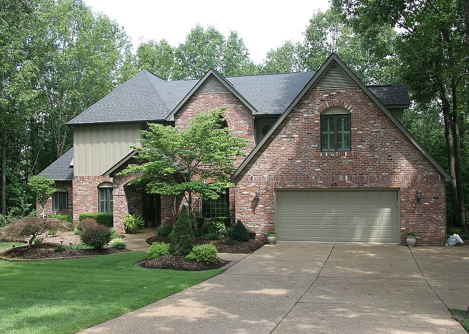 2nd image of 68 Westchester Ct