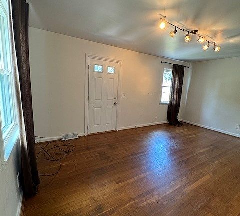 4th image of 3713 Charloe Ct
