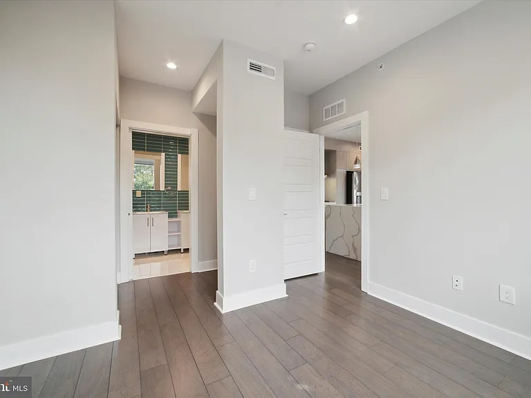 1405 Frankford Ave #504 — Photo 14