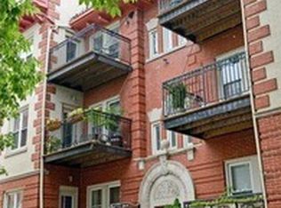 4434 N Sheridan Rd, Chicago, IL 60640