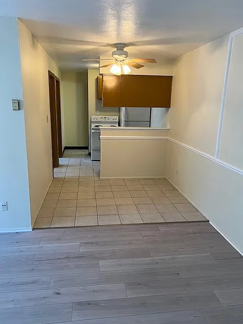 1684 Lincoln Ave — Photo 4