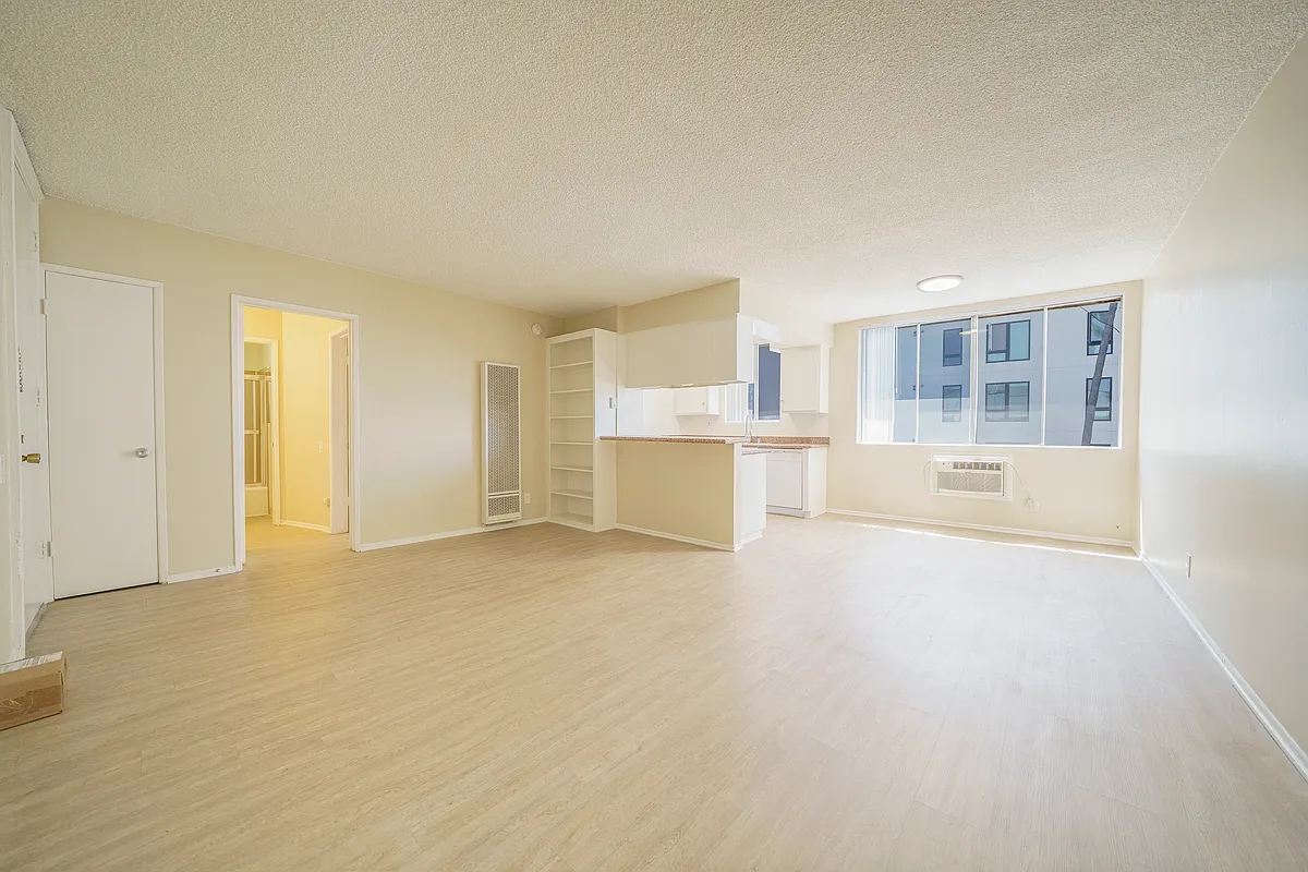 1 Bedroom Unit - Livingroom and Dining Space - Harvard Apartments