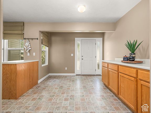5th image of 3451 E Peregrine Rd N
