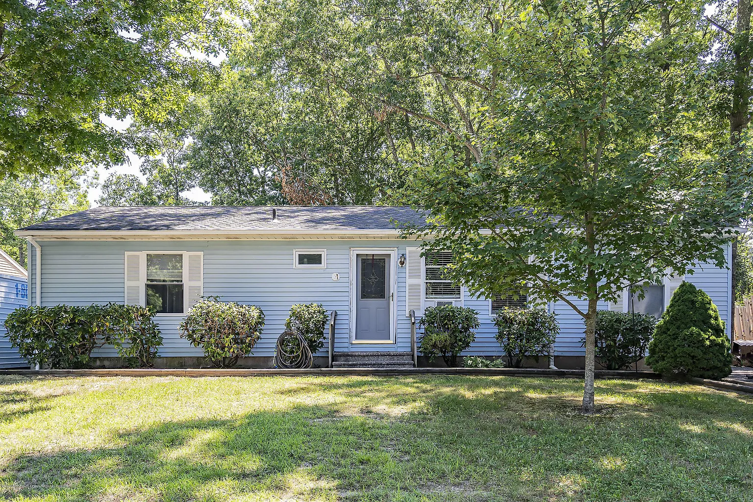 1418 Forecastle Ave photo 1