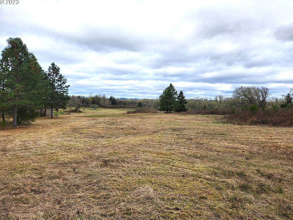 Jeans Rd 1100, OR 97487 MLS 23171983 Zillow