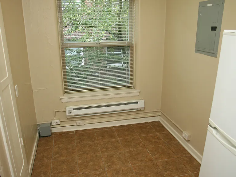 The Blackstone Apartments — Photo 10