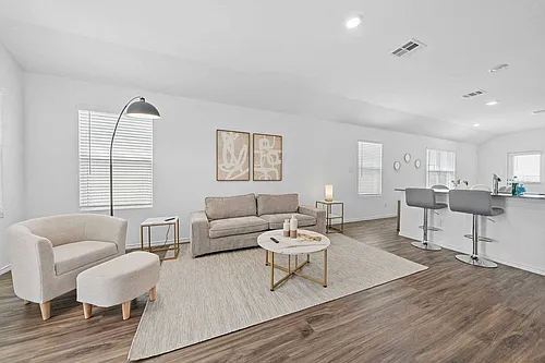 132 Canley Loop Photo 1