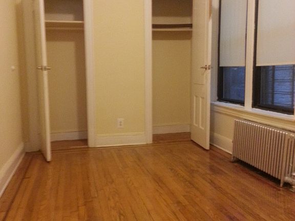 2nd image of 1248 Pacific St APT 4D