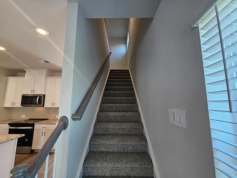 1203 Falling Acorn Ln — Photo 20