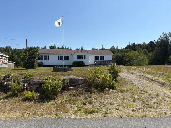 43 Duck Pond Road, Winter Harbor, ME 04693