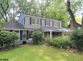 694 Devonshire Dr, State College, PA 16803