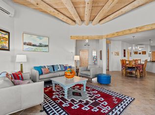 8 Dovela Rd, Santa Fe, NM 87508