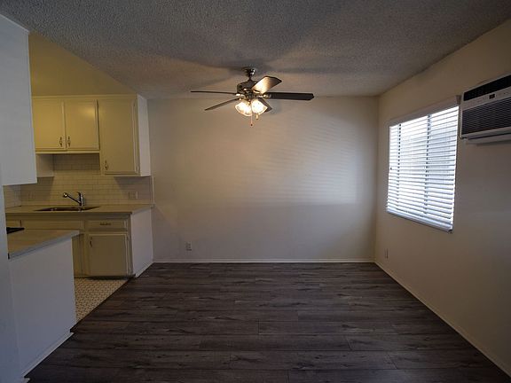 4th image of 10745 Hortense St APT 10