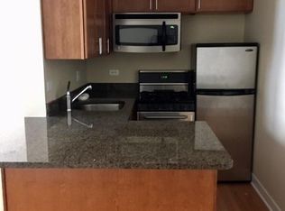 636 W Wrightwood Ave, Chicago, IL 60614