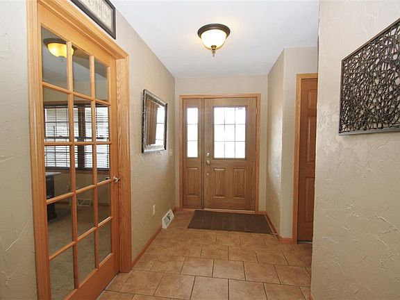 2nd image of W7234 Silver Mist Ln