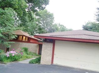 227 Chestnut St, Fredonia, NY 14063