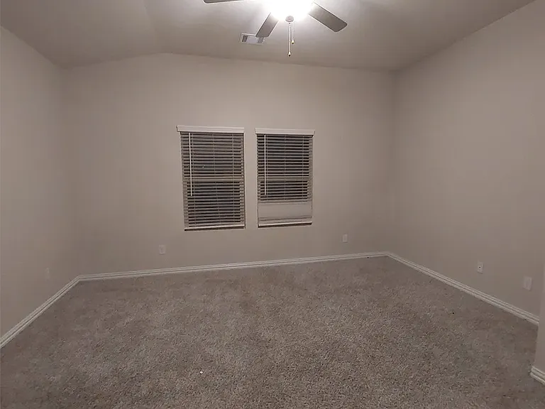 6004 Bailey Way — Photo 13