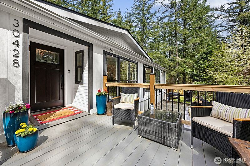 2nd image of 30428 Cumberland Kanaskat Road SE