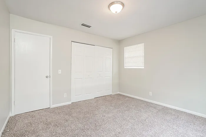 2389 Grace Ln — Photo 9