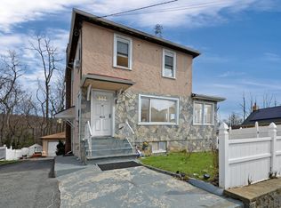 98 Bushey Ave, Yonkers, NY 10710