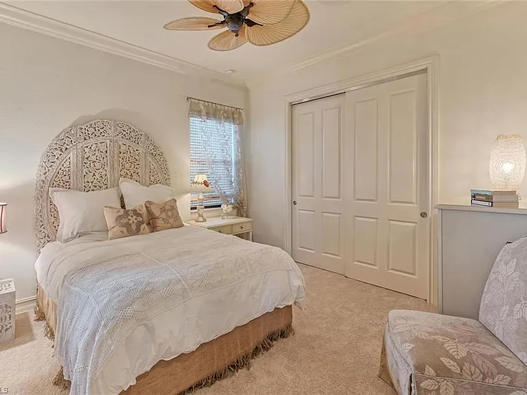 9683 Lipari Ct — Photo 18