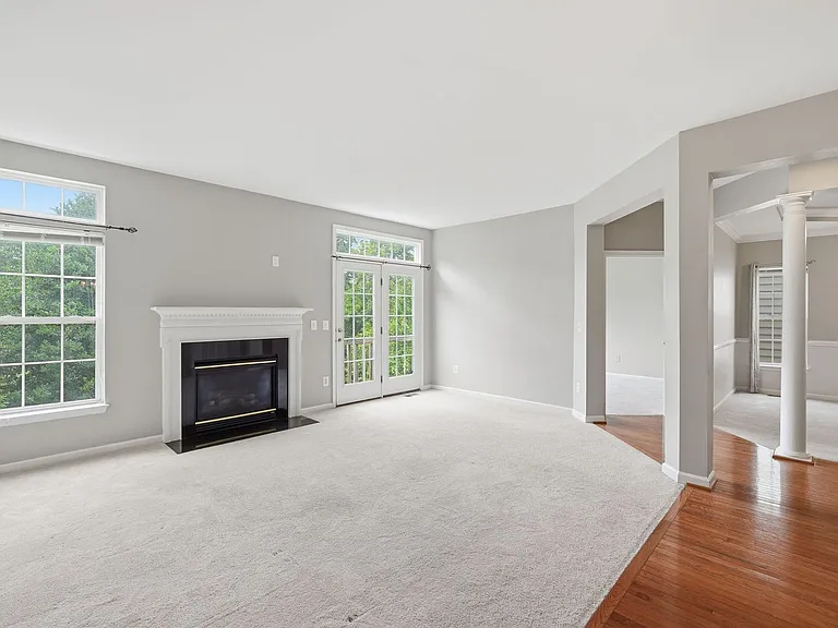 6008 Preswell Ct — Photo 5