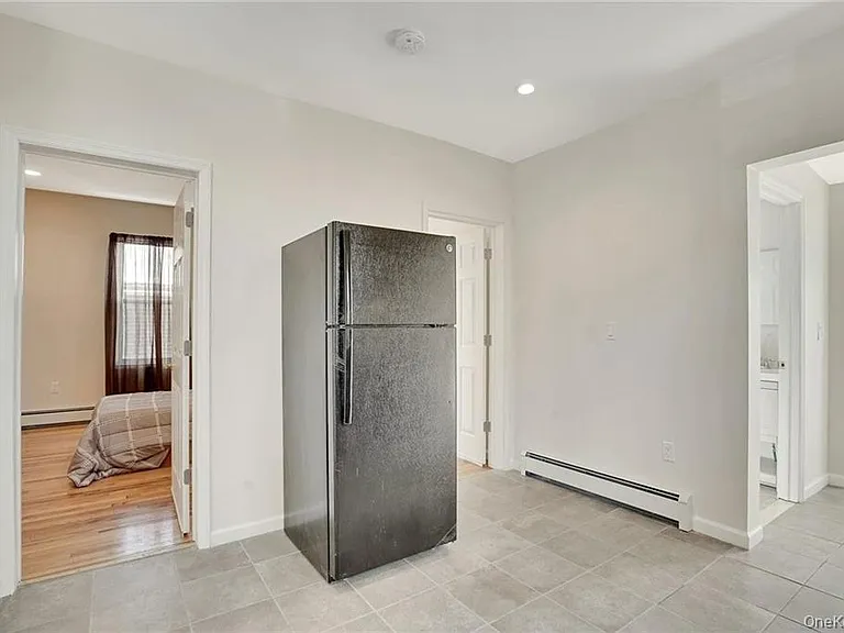304 Tower Ave — Photo 4