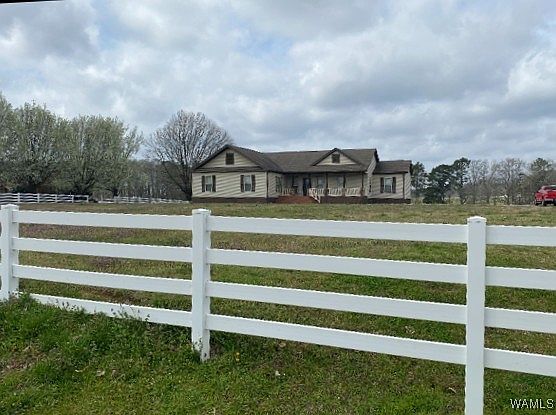 2nd image of 1241 County Road 37