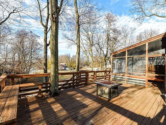 3rd image of 269 Iron Bridge Rd