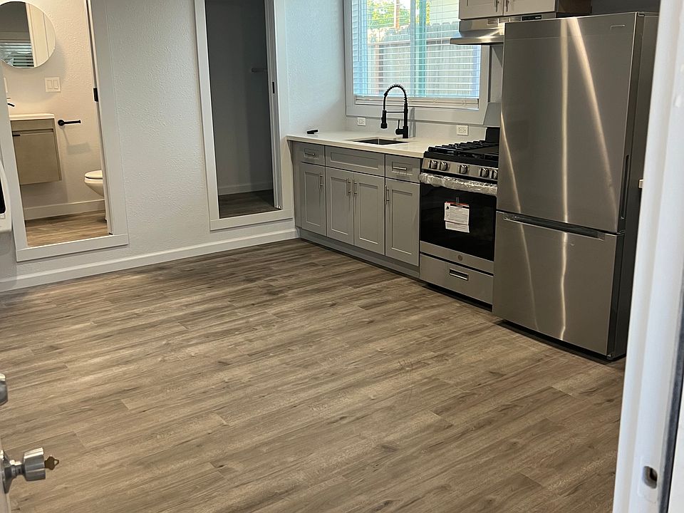 1st image of 824 Blossom Way APT 5