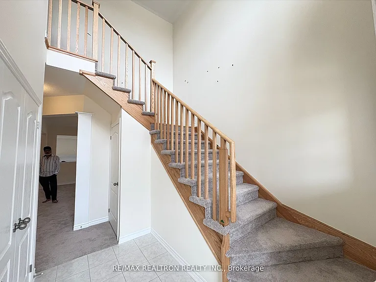6 Heather Fullerton Ave — Photo 4