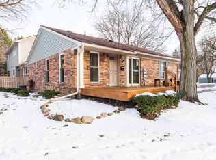 2912 Whittier Ct, Ann Arbor, MI