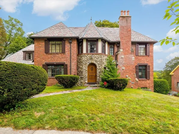 22 Audubon Rd, Worcester, MA 01602