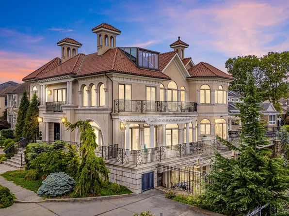 32 Benmore Terrace image 1 of 46