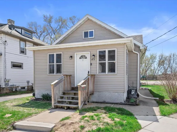 413 West Milwaukee STREET, Watertown, WI 53094