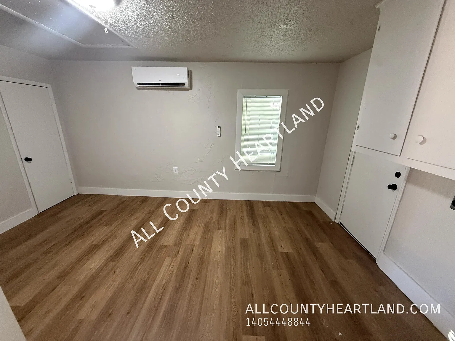 Fall Move In Special $550 Off First Months Rent! — Photo 4