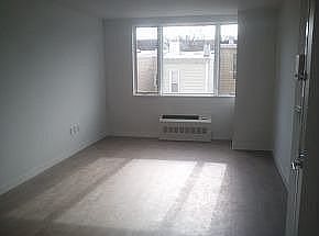 3rd image of 1638 8th Ave APT 1S