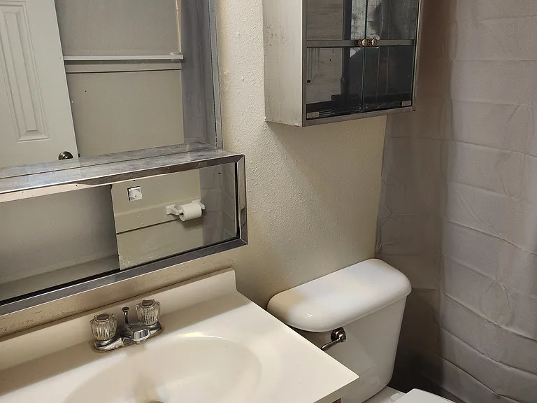 6835 Western Pl — Photo 9