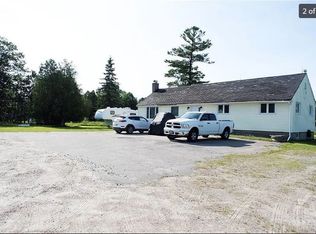 2402 Lochwinnoch Rd, Horton, ON K7V3Z4