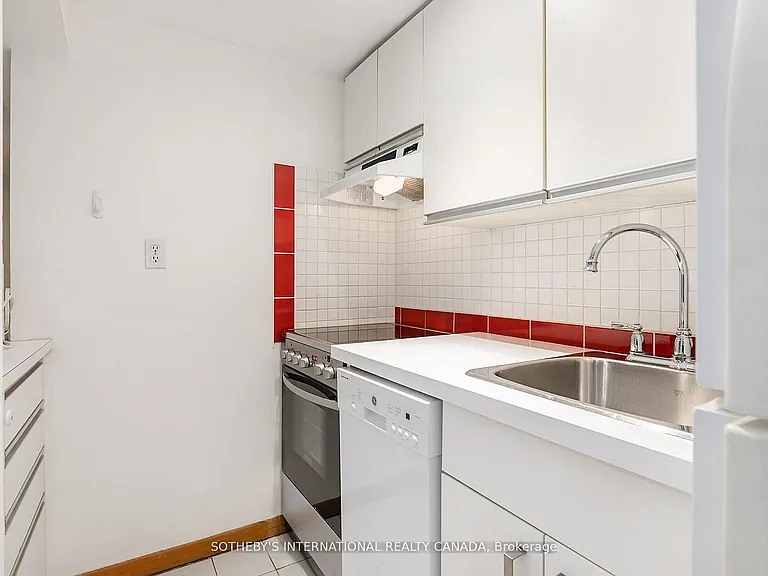 89 Willcocks St #BSMNT — Photo 11