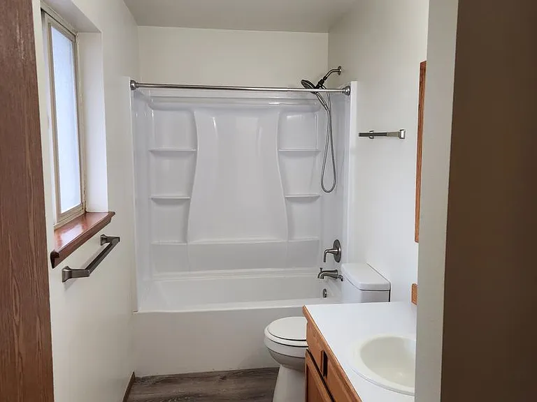 601 S 72nd Ave — Photo 22