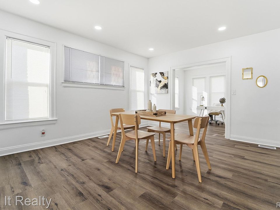 16803 Lawton St, photo 9