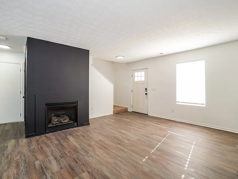 520 Wyndham Ridge Dr — Photo 5