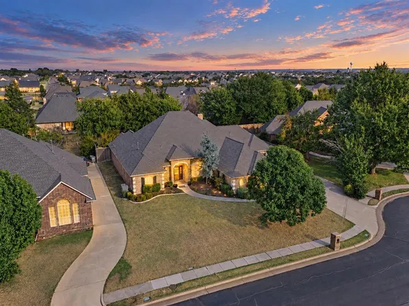 1716 Ruidosa Dr, Edmond, OK 73034