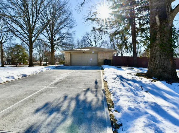4722 Bluffwood Dr N, Indianapolis, IN 46228