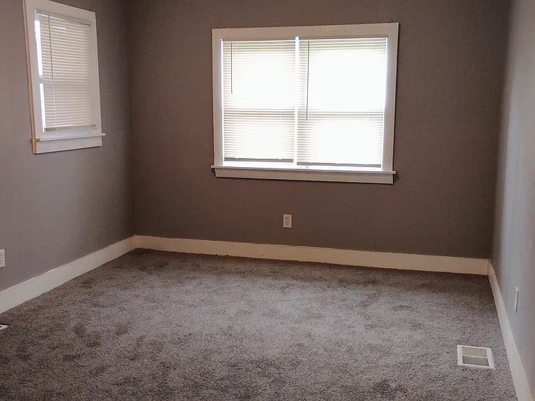 2744A Burlingame St — Photo 3