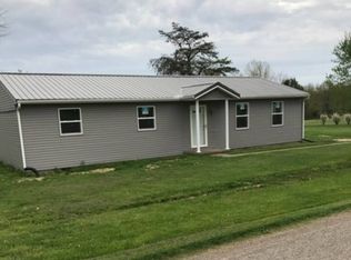108 Meadow Run Rd, Wellston, OH 45692