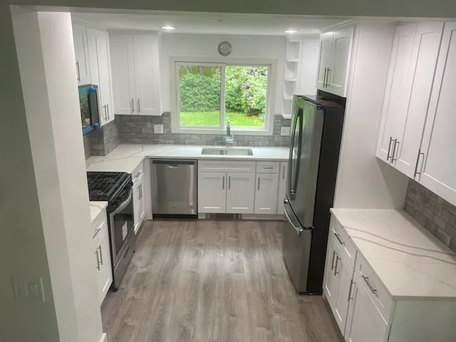 583 Jefferson St #1 — Photo 1