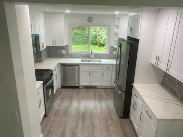 583 Jefferson St #1, Fairfield, CT 06825